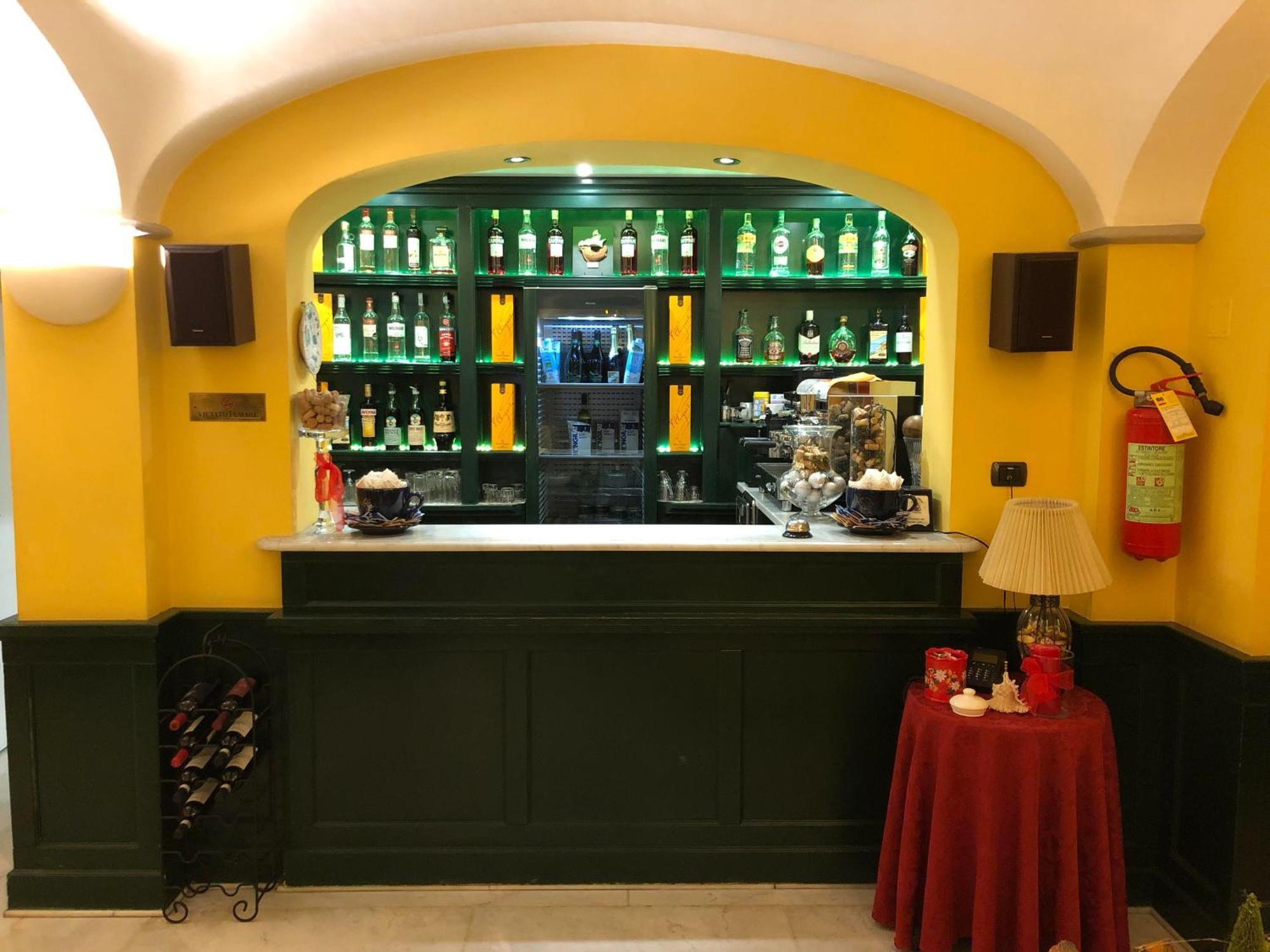 Mh Hotel Varazze Exterior foto